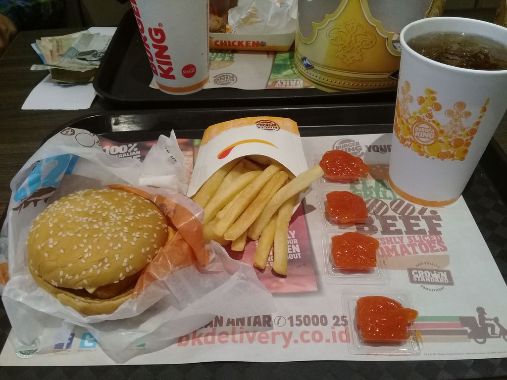 Burger King Wiyung Surabaya Lengkap Menu Terbaru Jam Buka No Telepon Alamat Dengan Peta