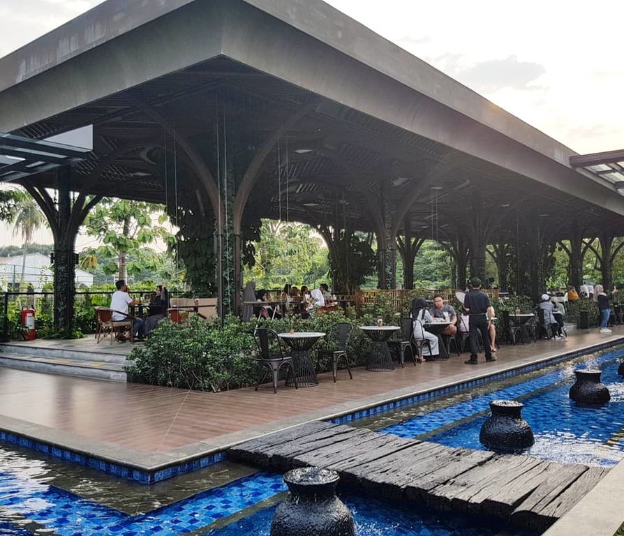 Bagus banget tempatnya - Review Ladyonaf @placetogoandeat ...