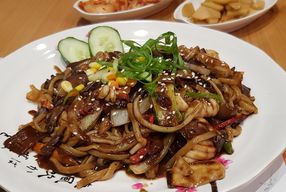 Foto Darin Master Of Noodle