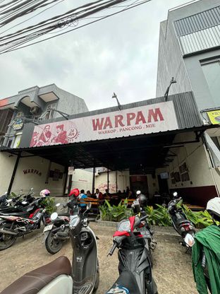 Foto review WARPAM - Warkop Pancong Mie oleh Cyntia // IG: @cyntiahbsr 1