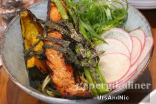 Foto 7 - Makanan(Salmon Soba Salad) di St. Ali oleh UrsAndNic 