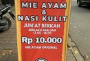 Foto Eksterior di Mie Ayam & Nasi Kulit Ooky 27