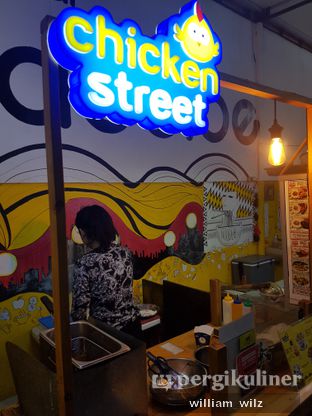 Foto 3 - Eksterior di Chicken Street oleh William Wilz