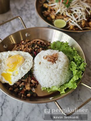 Foto 1 - Makanan di Krapow! oleh Kevin L - 林勇利