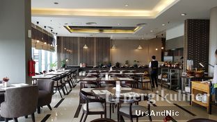 Foto review Canting Restaurant - Teraskita Hotel managed by Dafam oleh UrsAndNic  8