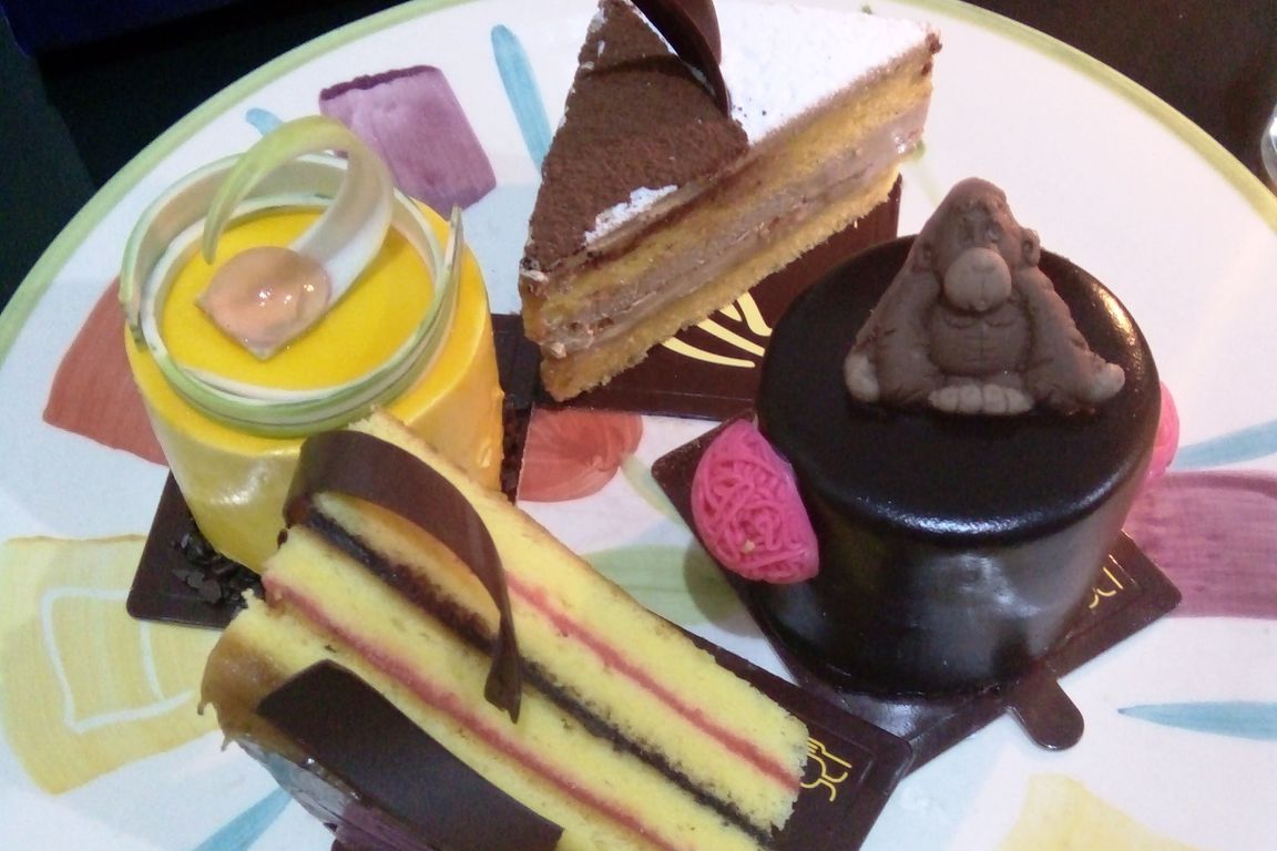 Dapur Cokelat Wonocolo Surabaya Lengkap Menu Terbaru Jam Buka