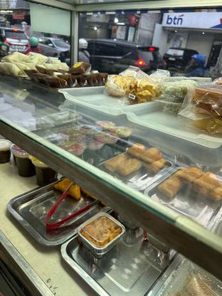Foto 1 - Interior di Kue Basah Fresh oleh Albert Murdiono