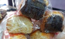Kiss Bakery