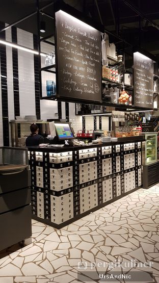 Foto review Greyhound Cafe oleh UrsAndNic  4