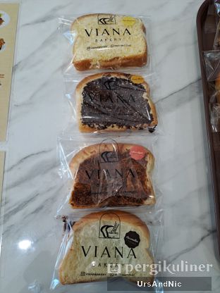 Foto review Viana Bakery & Eatery oleh UrsAndNic  2