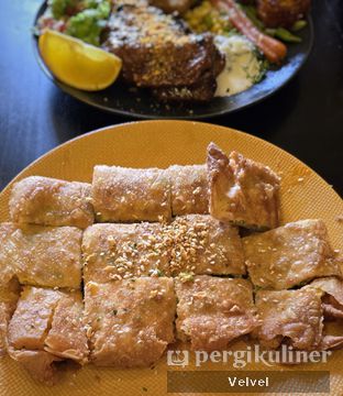 Foto 2 - Makanan(Martabak Pigzilla) di Benjamin Steak by Pig Hunter oleh Velvel 