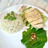 Foto Hainam Chicken Rice di Hang Tuah Kopi & Toastery