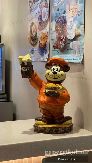 Foto review A&W oleh Darsehsri  5
