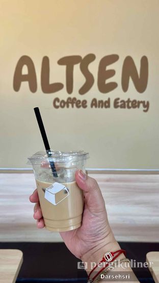Foto 1 - Makanan di Altsen Coffee & Eatery oleh Darsehsri 