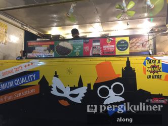 Foto Eksterior di Royal Cream