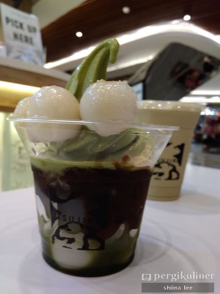 Foto makanan di Tsujiri