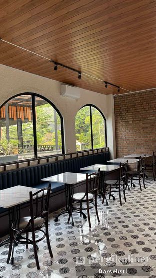 Foto 8 - Interior di Siansing Kopitiam oleh Darsehsri 