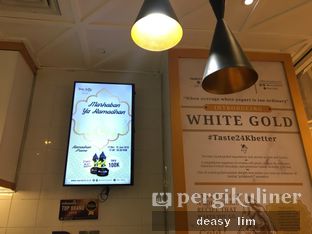 Foto review Sour Sally oleh Deasy Lim 3