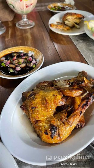 Foto 1 - Makanan di Ayam Bakar Pak Atok oleh Darsehsri 