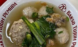Bakso Tujuh Pemuda