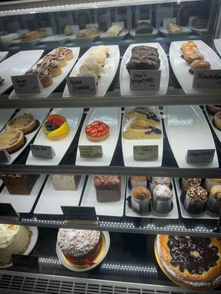 Foto 5 - Makanan di Chicory European Patisserie oleh Albert Murdiono