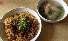 Bakmie Aloi