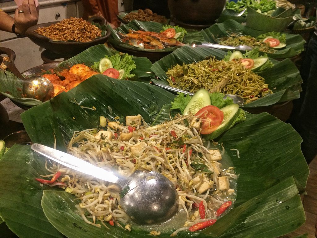 Riung Sunda, Slipi - Lengkap: Menu terbaru, jam buka & no ...