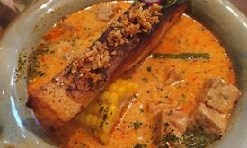 Gioi Asian Bistro & Lounge