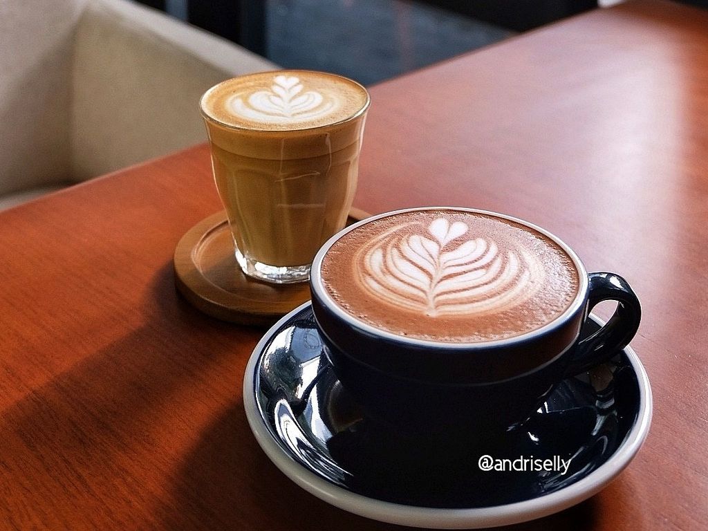 8 Coffee Shop Di Kuningan Untuk Santai Saat Penat Pergikuliner Com