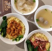 Foto Bakmie Ayam Panggang Merah Bakso Pangsit &amp; Bakmie Ayam Rica Bakso di Mie Raos Homemade Noodle