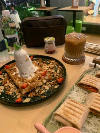 Foto Makanan di Sour Sally Green