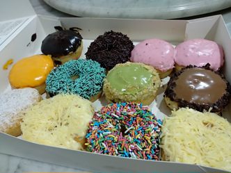 Foto Makanan di Louis