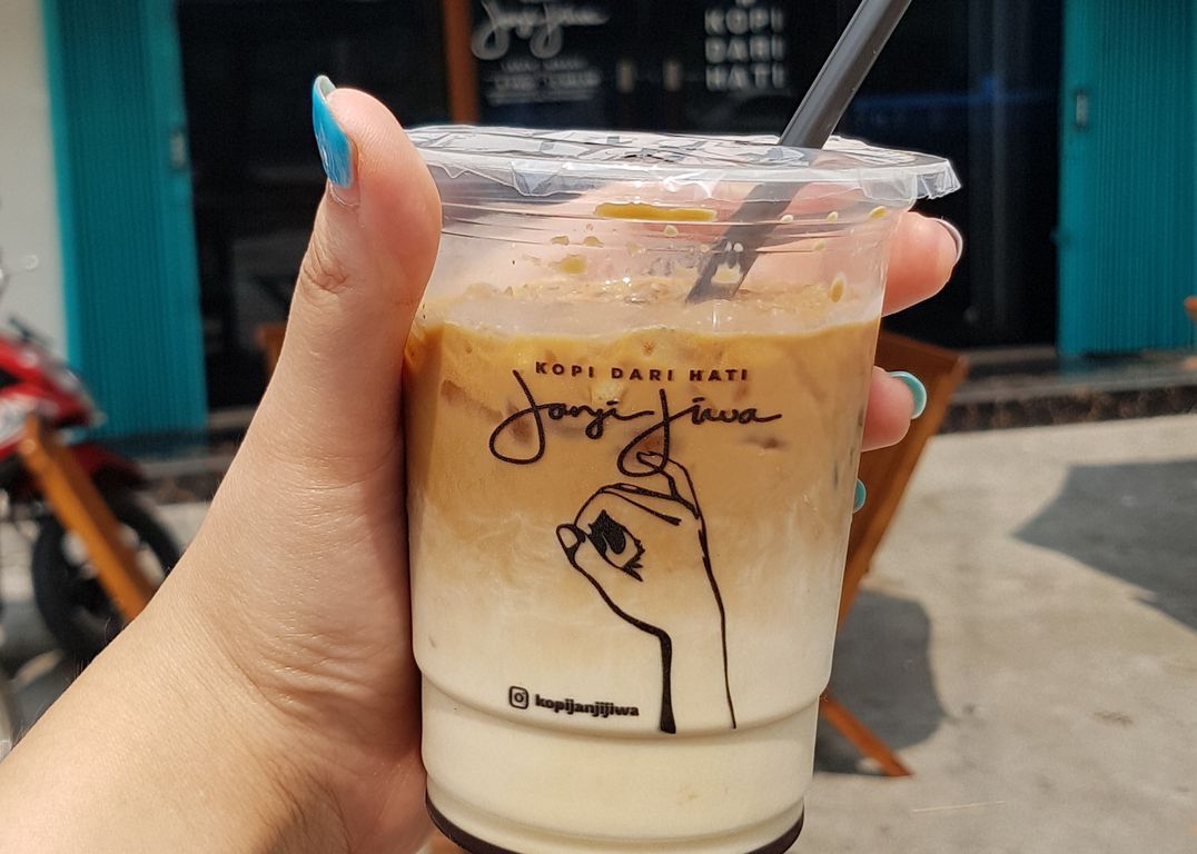  Kopi  Janji  Jiwa  Green Garden Lengkap Menu terbaru jam 