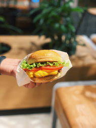 Foto Makanan di Guzzbun