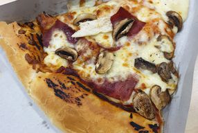 Foto Pizza Grand Lucky