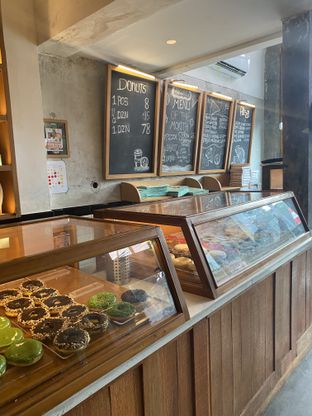 Foto 3 - Makanan di Dore Donuts & Coffee oleh Cristabella Wijaya