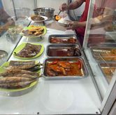 Foto di Warung Nasi Ibu Tini Khas Solo