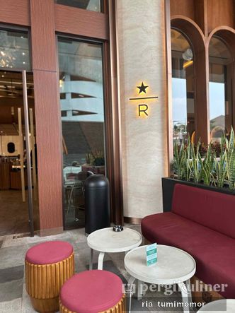 Foto Makanan di Starbucks Reserve