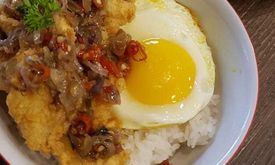 Warung Kukuruyuk