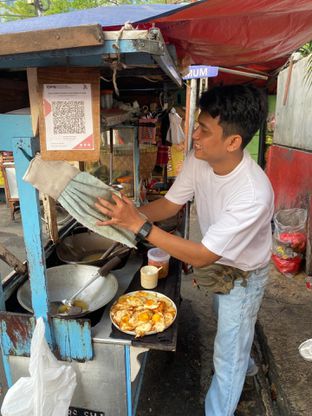 Foto review Nasi Goreng Bumbu Ulek Pak De oleh Nikita Marcia 5