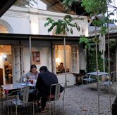 Foto Outdoor di Rumah Sejoli