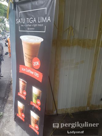 Foto Interior di Satu Tiga Lima