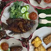 Foto di Ayam Taliwang Pakde Kumis