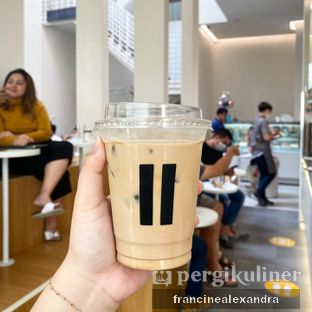Foto review Two Sides Coffee oleh Francine Alexandra 2