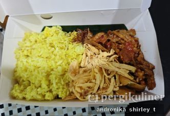 Foto Makanan di Nasi Uduk Widuri Jaya