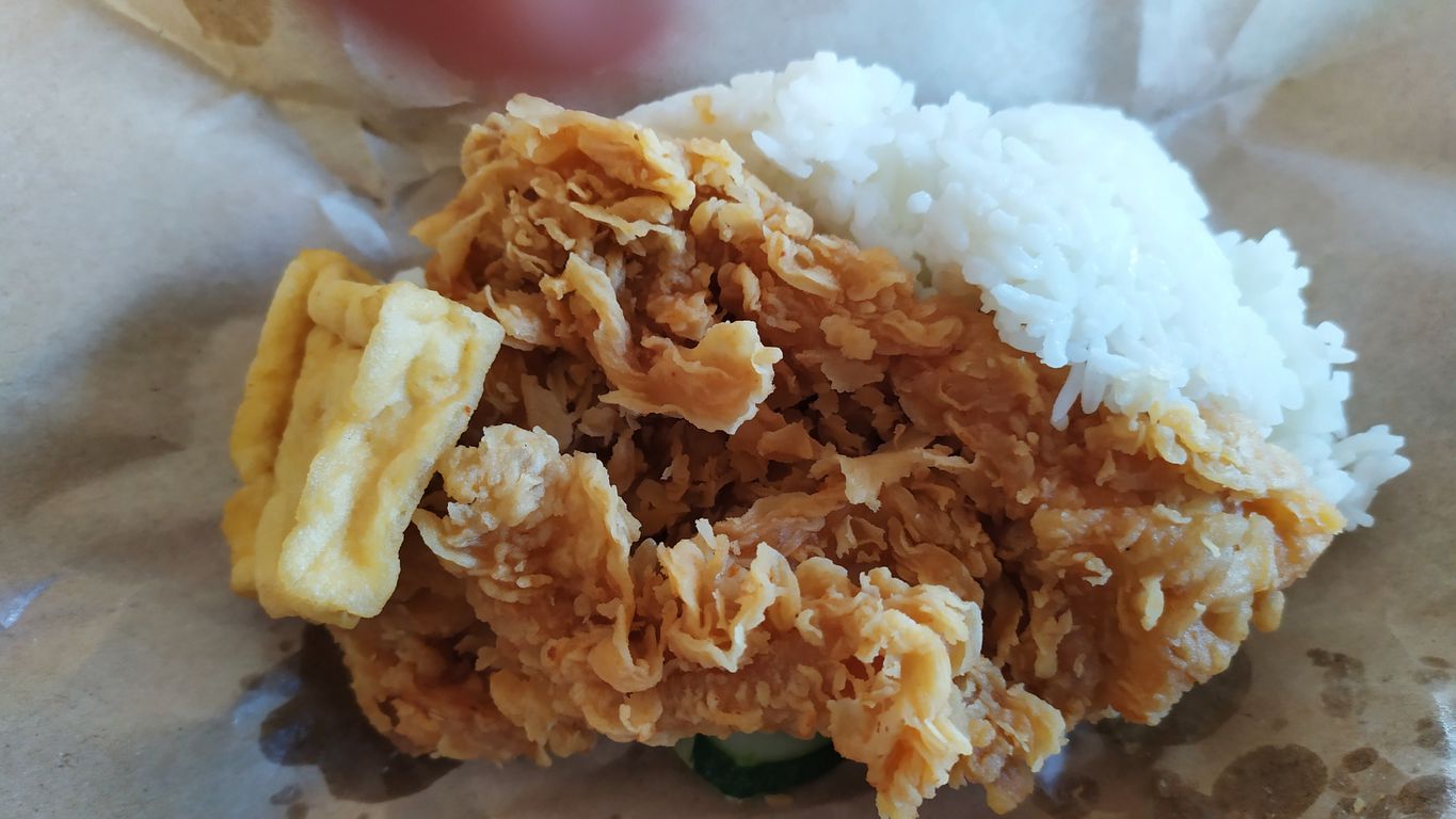 Ayam Goreng Nelongso, Dukuh Pakis, Surabaya - Lengkap: Menu terbaru