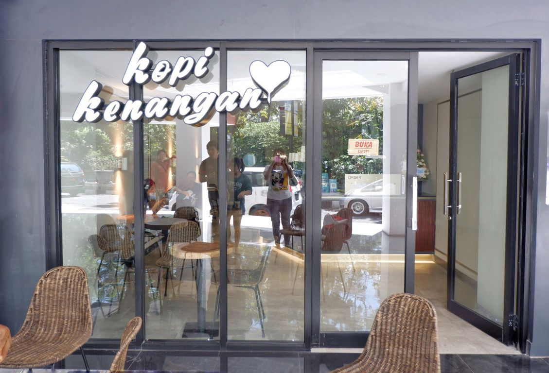 Kopi Kenangan Merdeka Bandung Lengkap Menu terbaru 