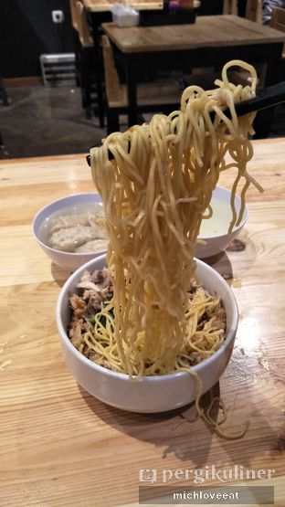 Foto review Ncek Legenda Noodle Bar oleh Mich Love Eat 5