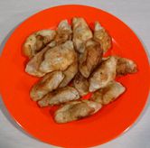 Foto di Kuotie Ayam RATU (Halaman)