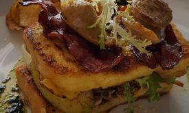 Yonek Kitchen & Bar